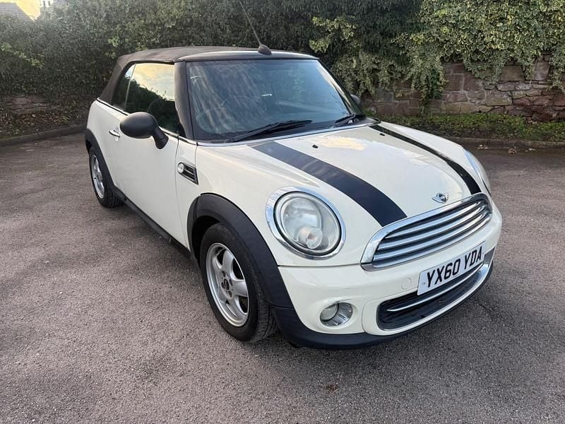 White Used 2010 Mini ONE Hatchback | £3,295 (Fair price) - Image 1/4