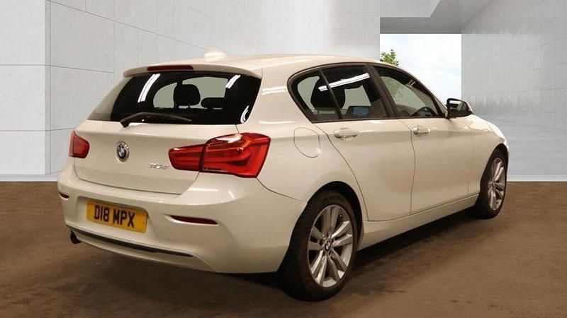 Usado BMW 116 Sport Line 2017 Branco Citadino