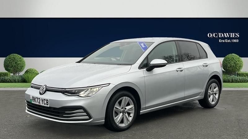 Gebraucht VW Golf VIII Life 2022 Silber Kleinwagen