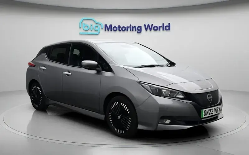 Used Nissan Leaf N-Connecta 110 kW (150 HP) 2025 Hatchback