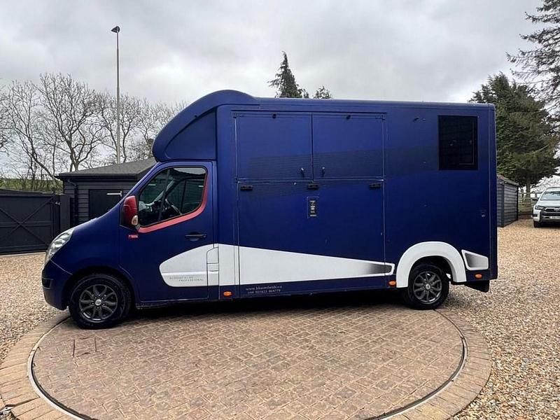 Used Renault Master 2016 Multicoloured Van