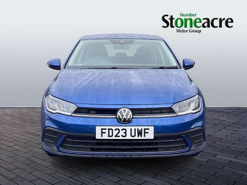 Used VW Polo Life 95 HP (69 kW) 2023 Blue Hatchback
