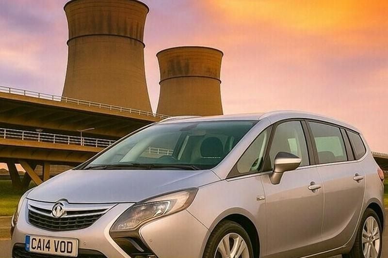 Used 2014 Vauxhall Zafira Tourer SRi MPV | £2,990 (A bit pricey) - Image 1/1