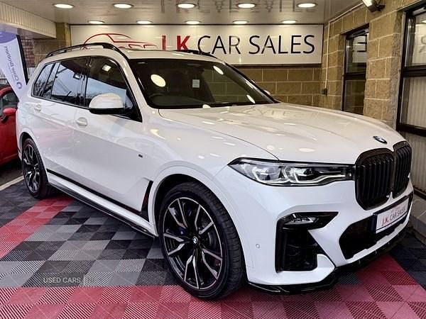 White Used 2020 BMW X7 M Sport SUV | £42,995 (A bit pricey) - Image 1/4