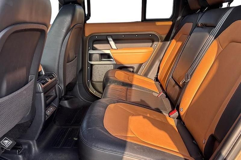 Used Land Rover Defender HSE Dynamic 249 HP (183 kW) 2023 Gondwana stone SUV