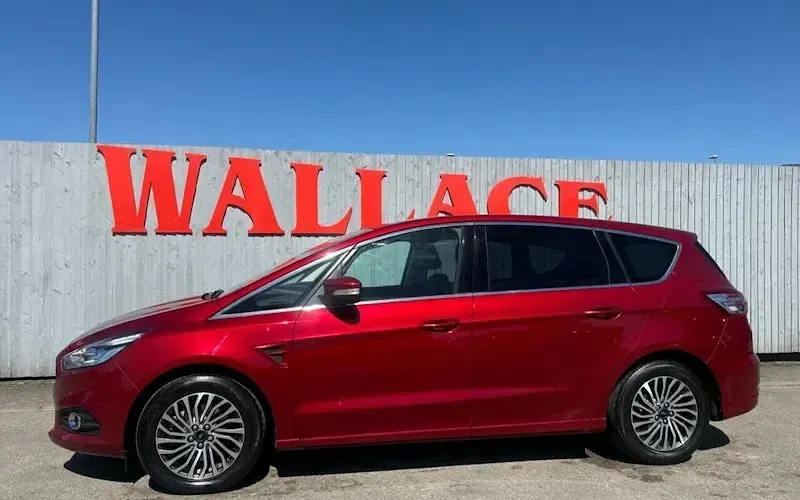 Usado Ford S-MAX Titanium 150 HP (110 kW) 2019 Monovolume