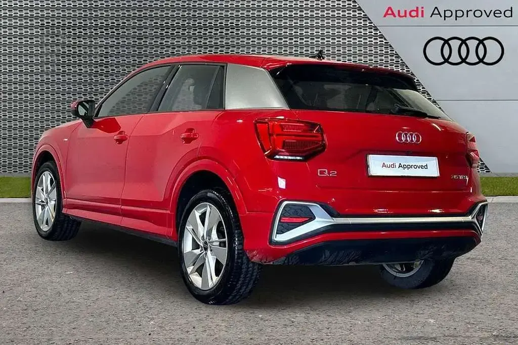 Used Audi Q2 S-Line 147 HP (108 kW) 2023 Red SUV