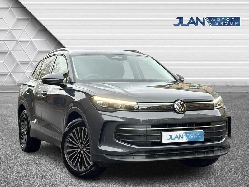 Grey Used 2024 VW Tiguan Match SUV | £21,989 (Super price) - Image 1/4