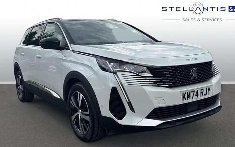 White Used 2024 Peugeot 5008 GTi MPV | £23,999 (Good price) - Image 1/4