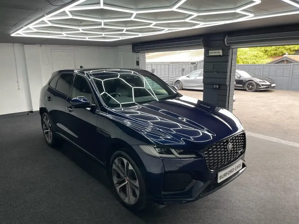 Used Jaguar F-Pace R-Dynamic 204 HP (150 kW) 2021 Blue SUV