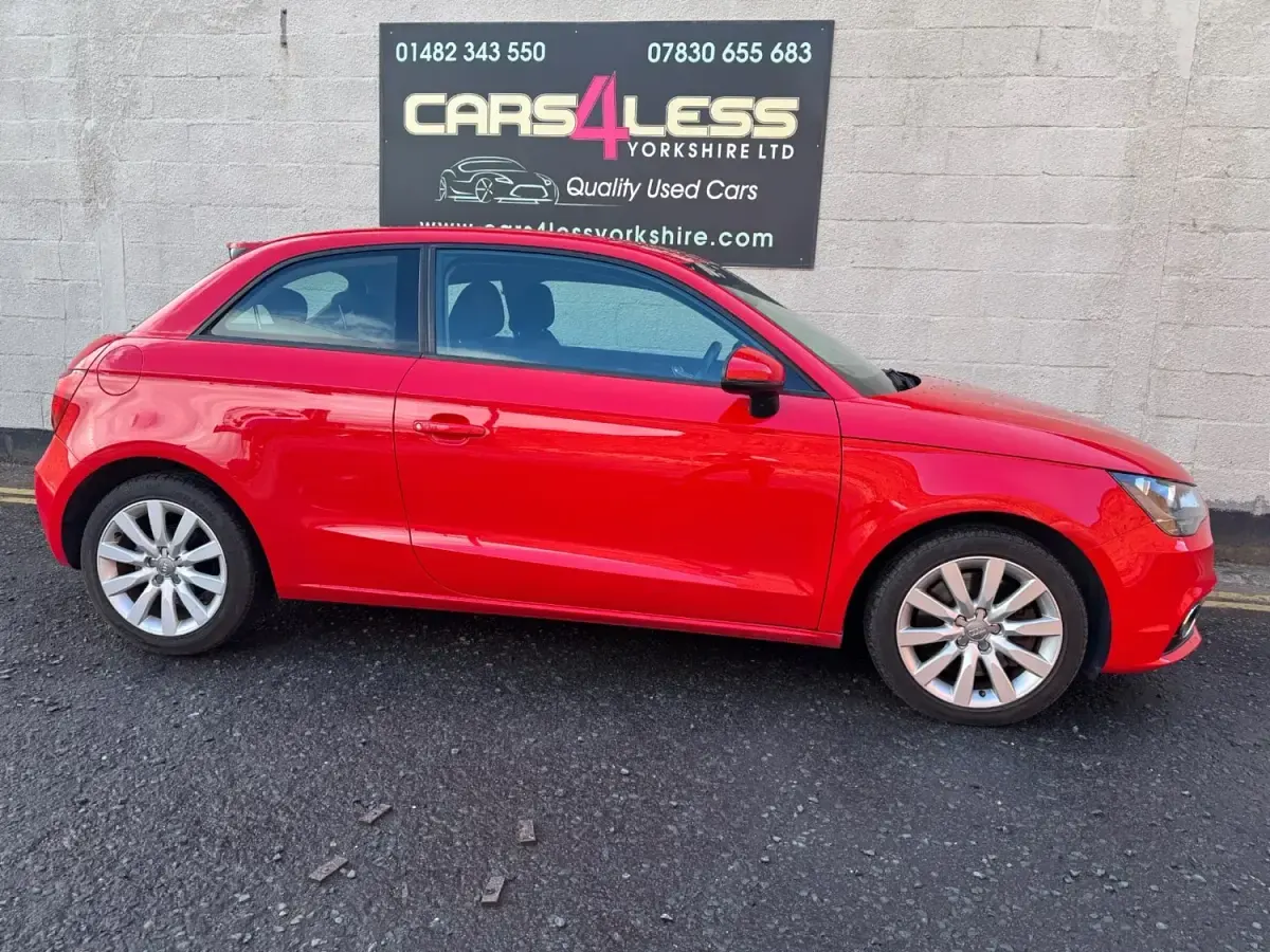 Begagnad Audi A1 Sport 143 HK (105 kW) 2014 Röd Halvkombi
