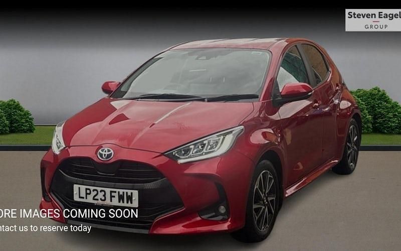 Used Toyota Yaris Hybrid Design 116 HP (85 kW) 2026 Hatchback