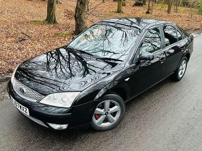 Black Used 2007 Ford Mondeo Hatchback | £1,889 - Image 1/4