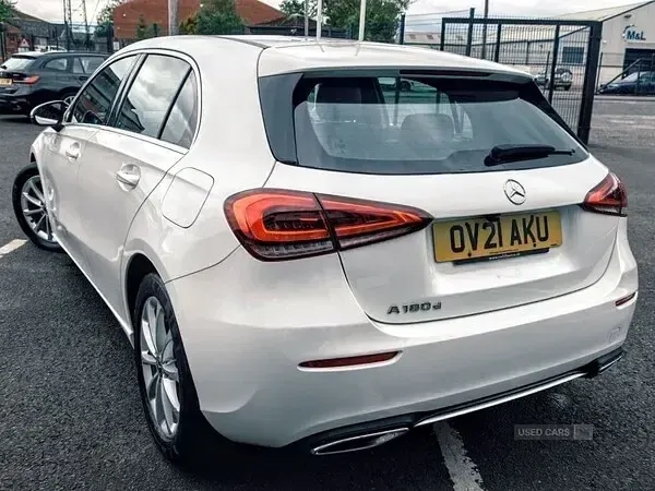 Used Mercedes A180 2021 White Hatchback