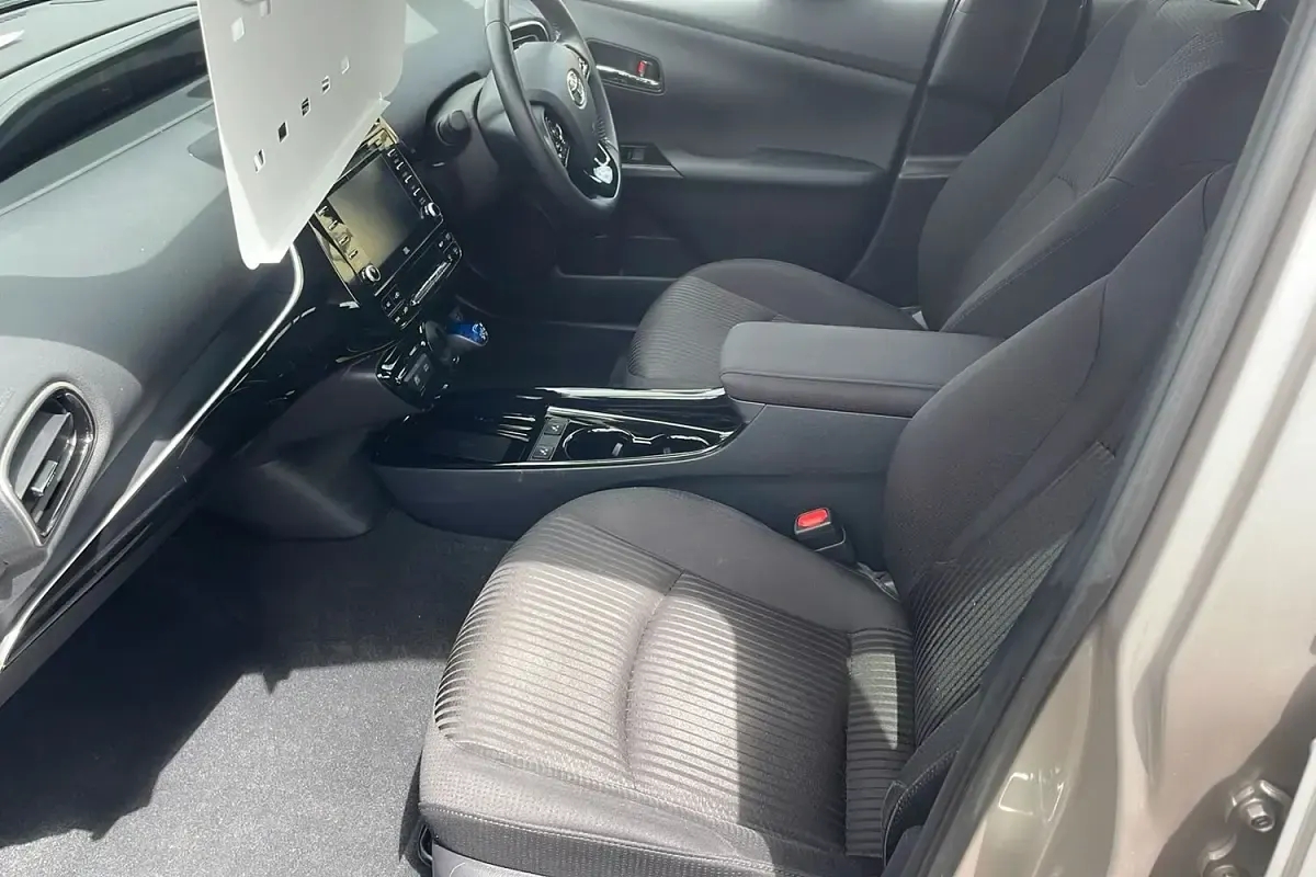 Used Toyota Prius Business Edition 122 HP (89 kW) 2019 Other Hatchback