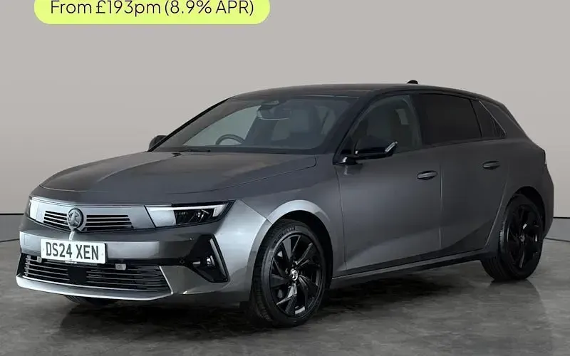 Used Vauxhall Astra S 131 HP (96 kW) 2024 Hatchback