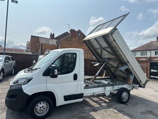 White Used 2021 Peugeot Boxer Business-Line Van | £11,994 (Good price) - Image 1/1