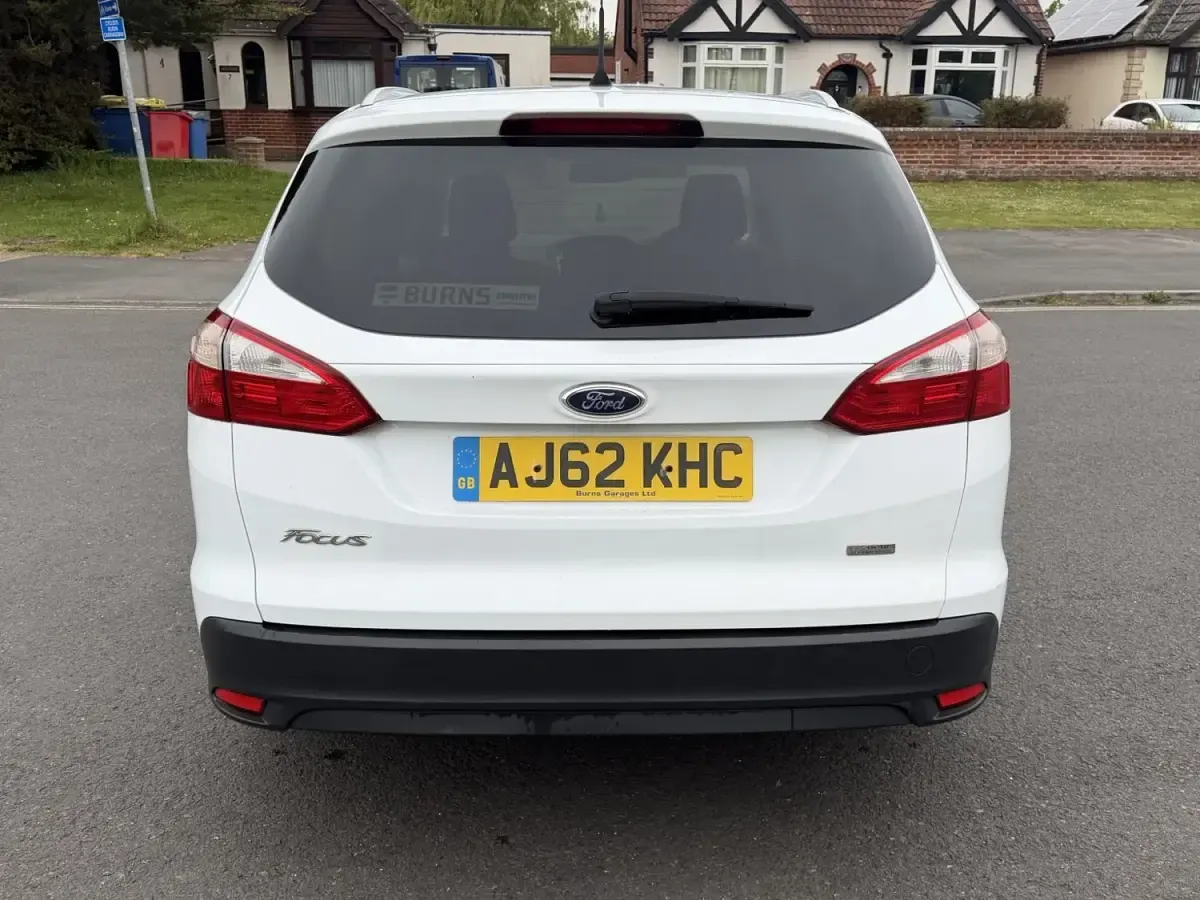 Używany Ford Focus Titanium 115 KM (84 kW) 2013 Biały Kombi