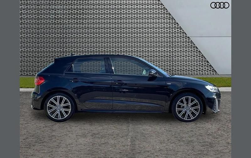 Used Audi A1 S-Line 113 HP (83 kW) 2019 Black SUV