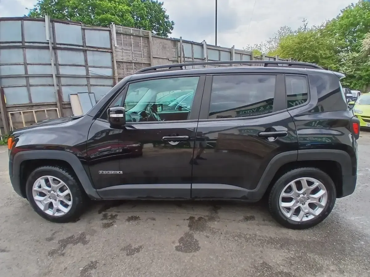 Used Jeep Renegade Longitude 120 HP (88 kW) 2016 Black SUV