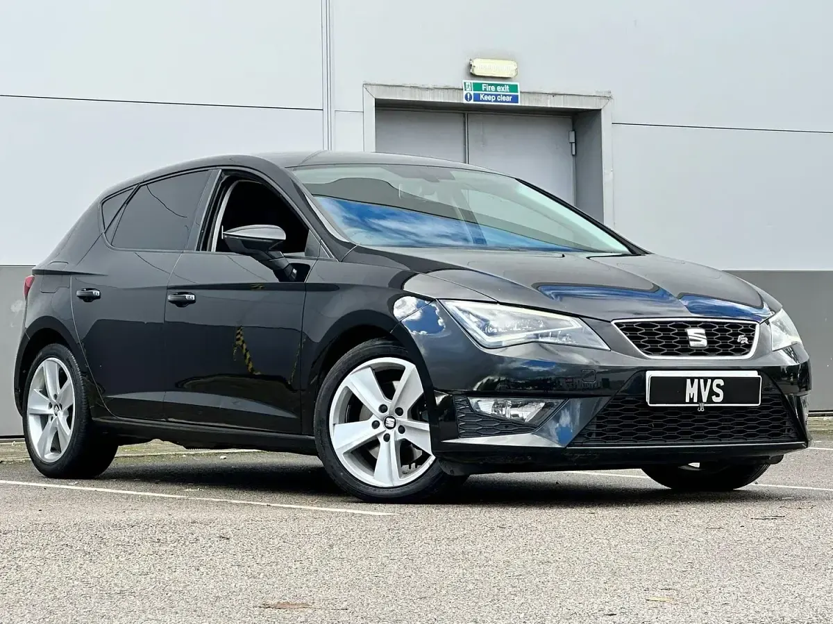 Used Seat Leon FR 184 HP (135 kW) 2016 Black Hatchback