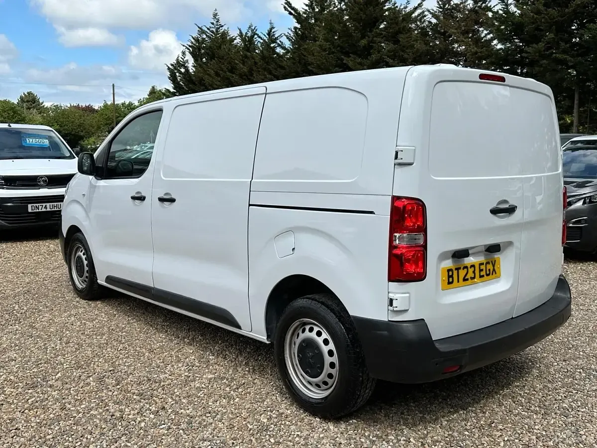 Used Peugeot Expert Premium 2023 White Van