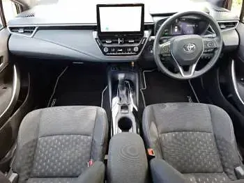 Used Toyota Corolla 140 HP (102 kW) 2024 Blue Hatchback