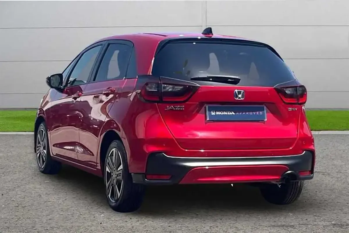Used Honda Jazz Advance 122 HP (89 kW) 2024 Red Hatchback