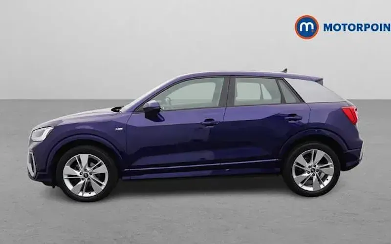 Used Audi Q2 S-Line 110 HP (80 kW) 2024 SUV