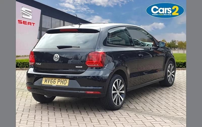 Used VW Polo Beats 58 HP (42 kW) 2016 Black Hatchback