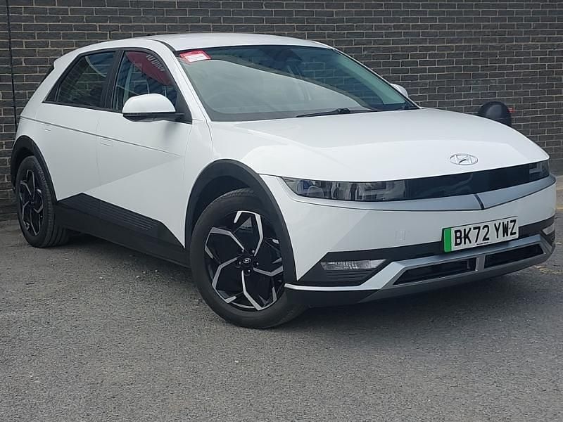 White Used 2022 Hyundai Ioniq 5 SE SUV | £18,498 (Fair price) - Image 1/4