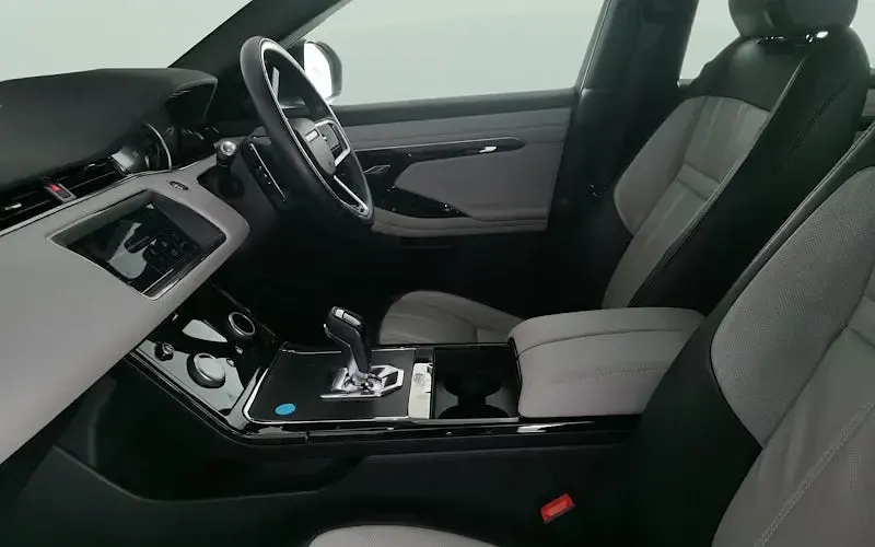 Gebraucht Land Rover Range Rover evoque R-Dynamic 309 PS (227 kW) 2023 Kleinwagen