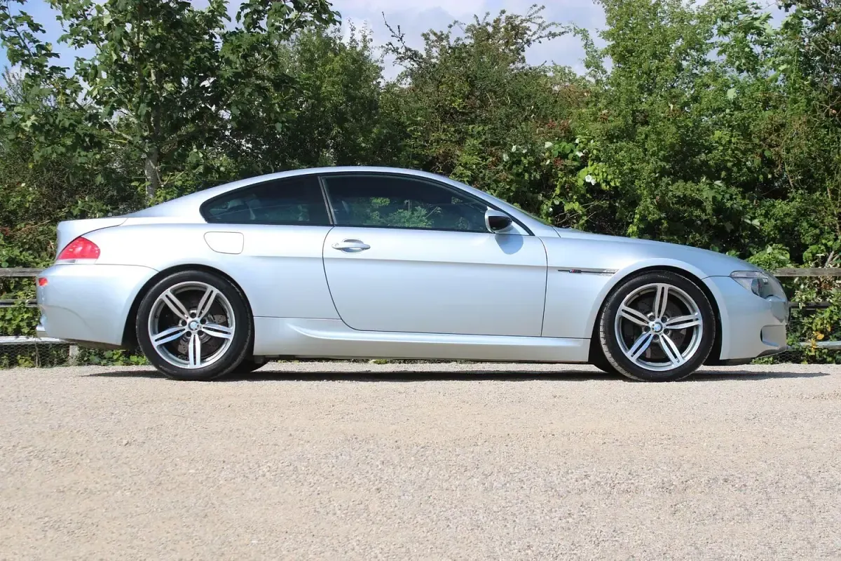 Used BMW M6 Shadowline 507 HP (372 kW) 2006 Silver Coupe