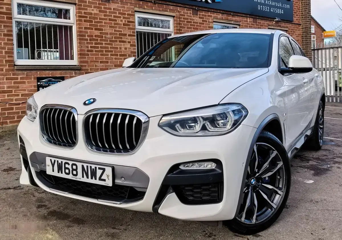 Used BMW X4 M Sport 190 HP (139 kW) 2019 White SUV