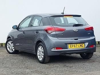 Used Hyundai i20 SE 84 HP (61 kW) 2017 Grey Hatchback