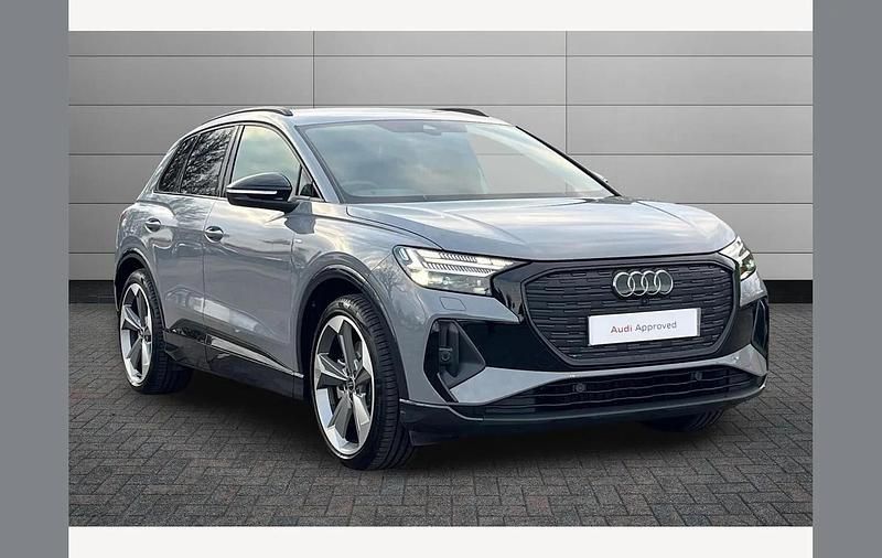 Used Audi Q4 e-tron Black Edition 210 kW (286 HP) 2025 Grey SUV