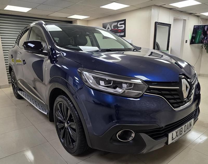 Blue Used 2018 Renault Kadjar Signature S SUV | £7,495 (Super price) - Image 1/4