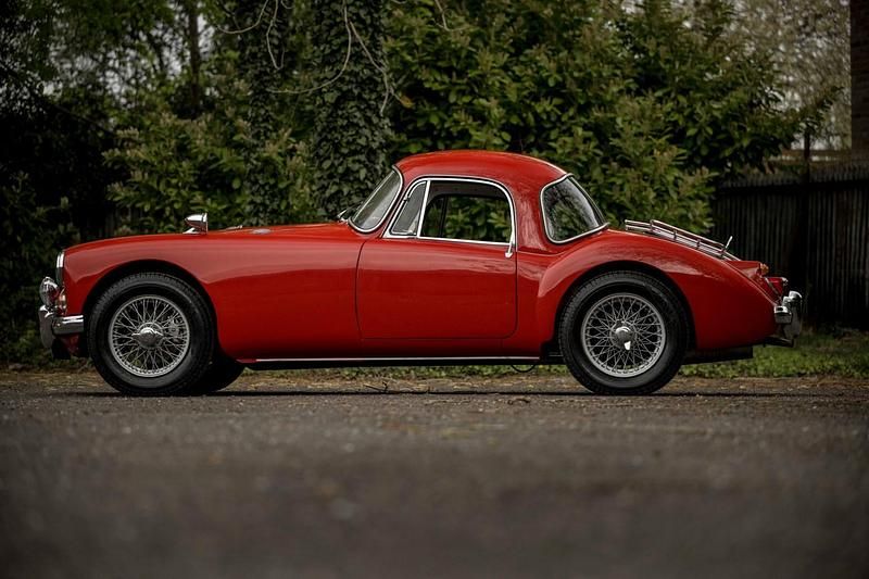 Used MG MGA 2006 Red Coupe