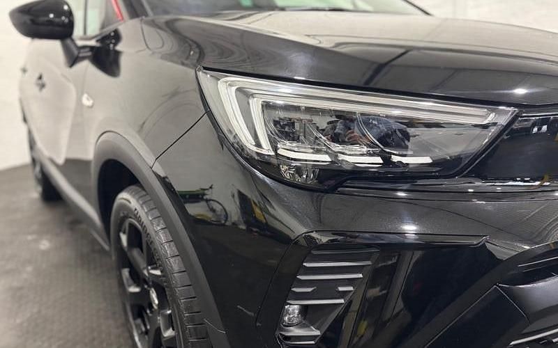 Used Vauxhall Crossland S 110 HP (80 kW) 2023 Black SUV