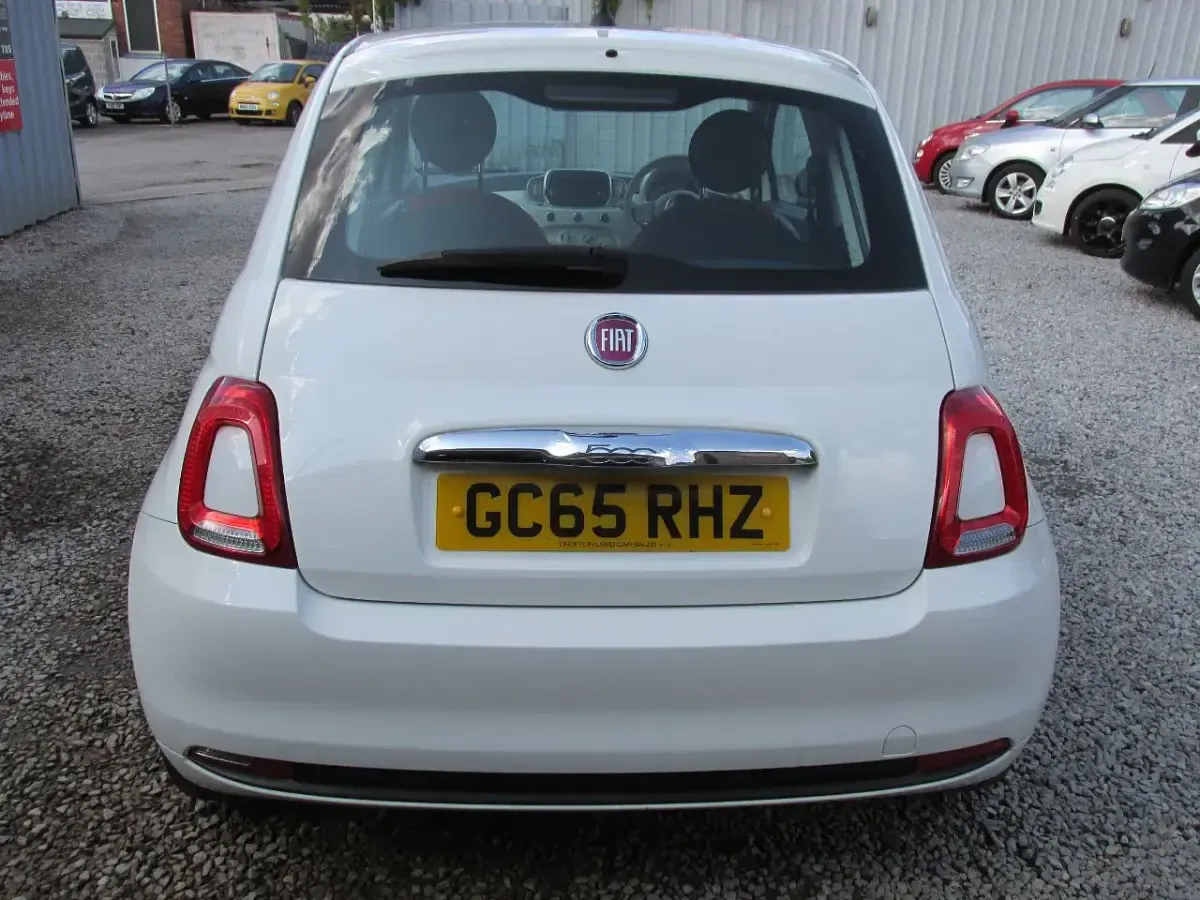Used Fiat 500 Pop 69 HP (50 kW) 2016 White Hatchback