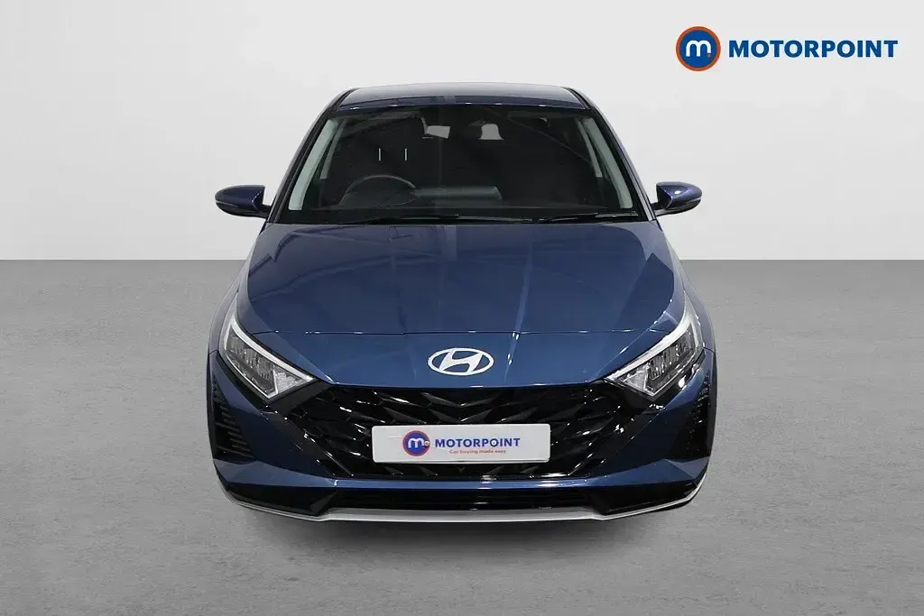 Used Hyundai i20 Premium 101 HP (74 kW) 2025 Blue Hatchback
