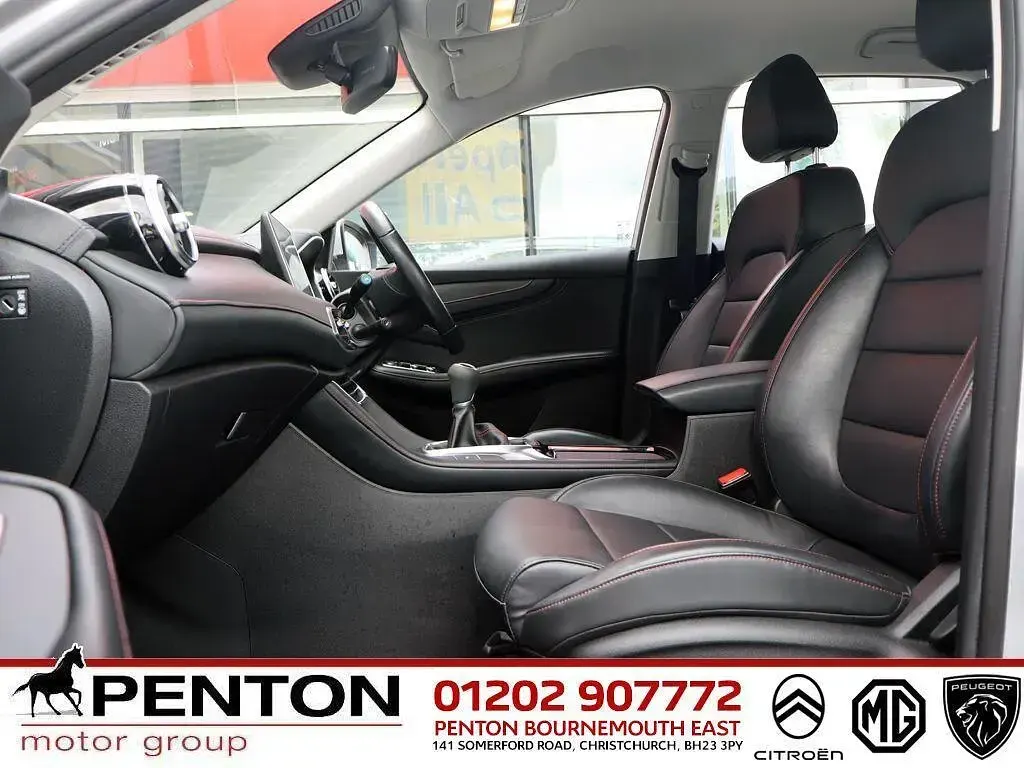 Used MG HS SE 162 HP (119 kW) 2023 Silver SUV