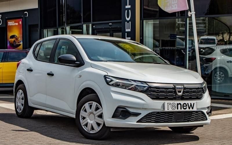 Used 2022 Dacia Sandero Essentiel Hatchback | £8,995 (Fair price) - Image 1/4