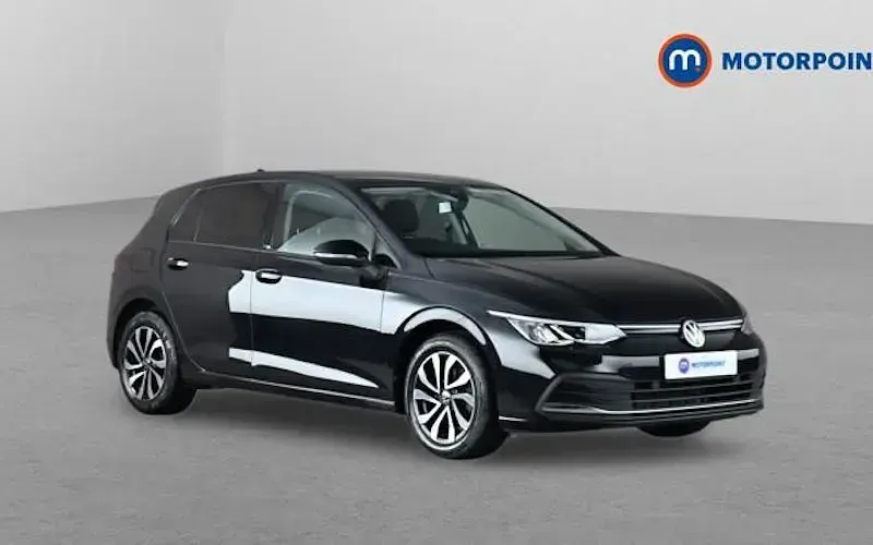 Used VW Golf VII Active 131 HP (96 kW) 2021 Hatchback
