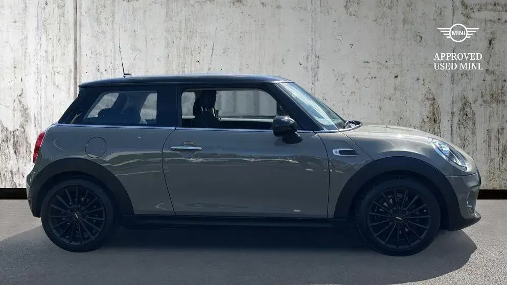 Used Mini Cooper Hatch 134 HP (98 kW) 2018 Grey Hatchback