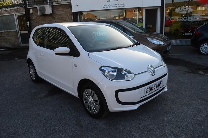 Used VW up! move up! 60 HP (44 kW) 2015 White Hatchback