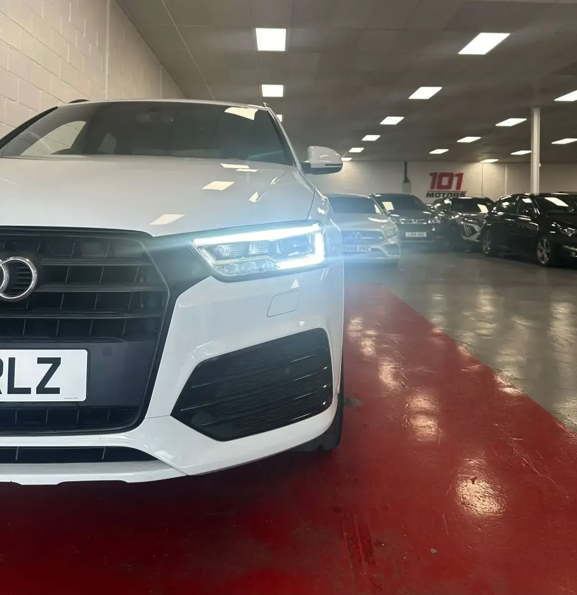 Begagnad Audi Q3 S-Line 150 HK (110 kW) 2015 Vit SUV