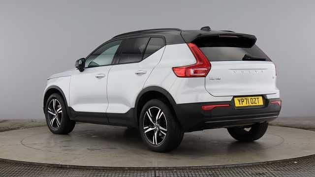 Used Volvo XC40 R-Design 161 HP (118 kW) 2021 SUV