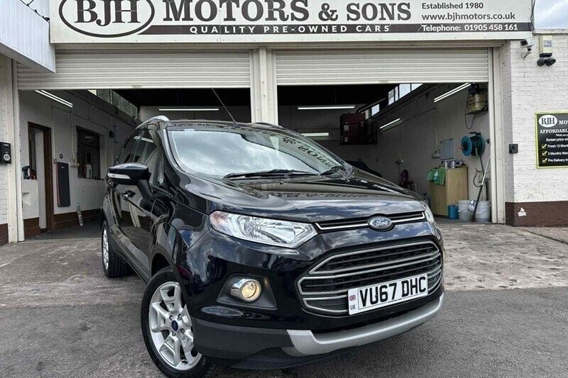 Black Used 2018 Ford Ecosport Titanium SUV | £4,988 (Good price) - Image 1/1