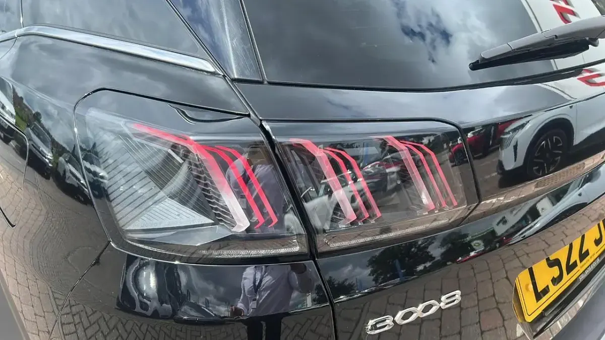 Used Peugeot 3008 GT 296 HP (217 kW) 2022 Black SUV